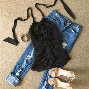 ❤️EXPRESS Ruffle Halter Top❤️